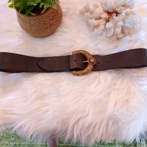 Orciani Leather Belt with Ornate Brass Buckle. Made in Italy. NWOT. - Picture 4 of 6